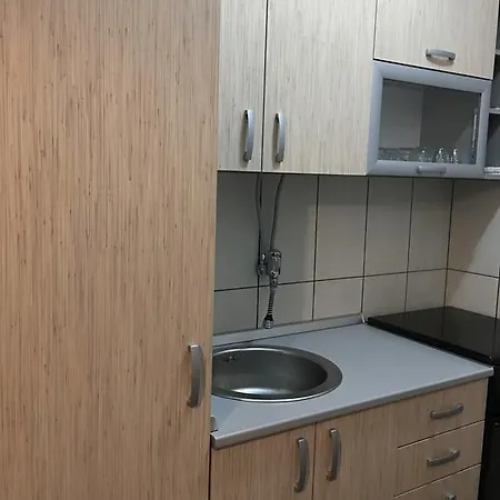 Apartment Wali *