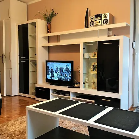 Wali Apartment